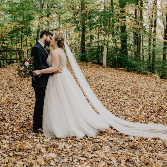 Meet your Posher, Brittany - Picture 1 of 1